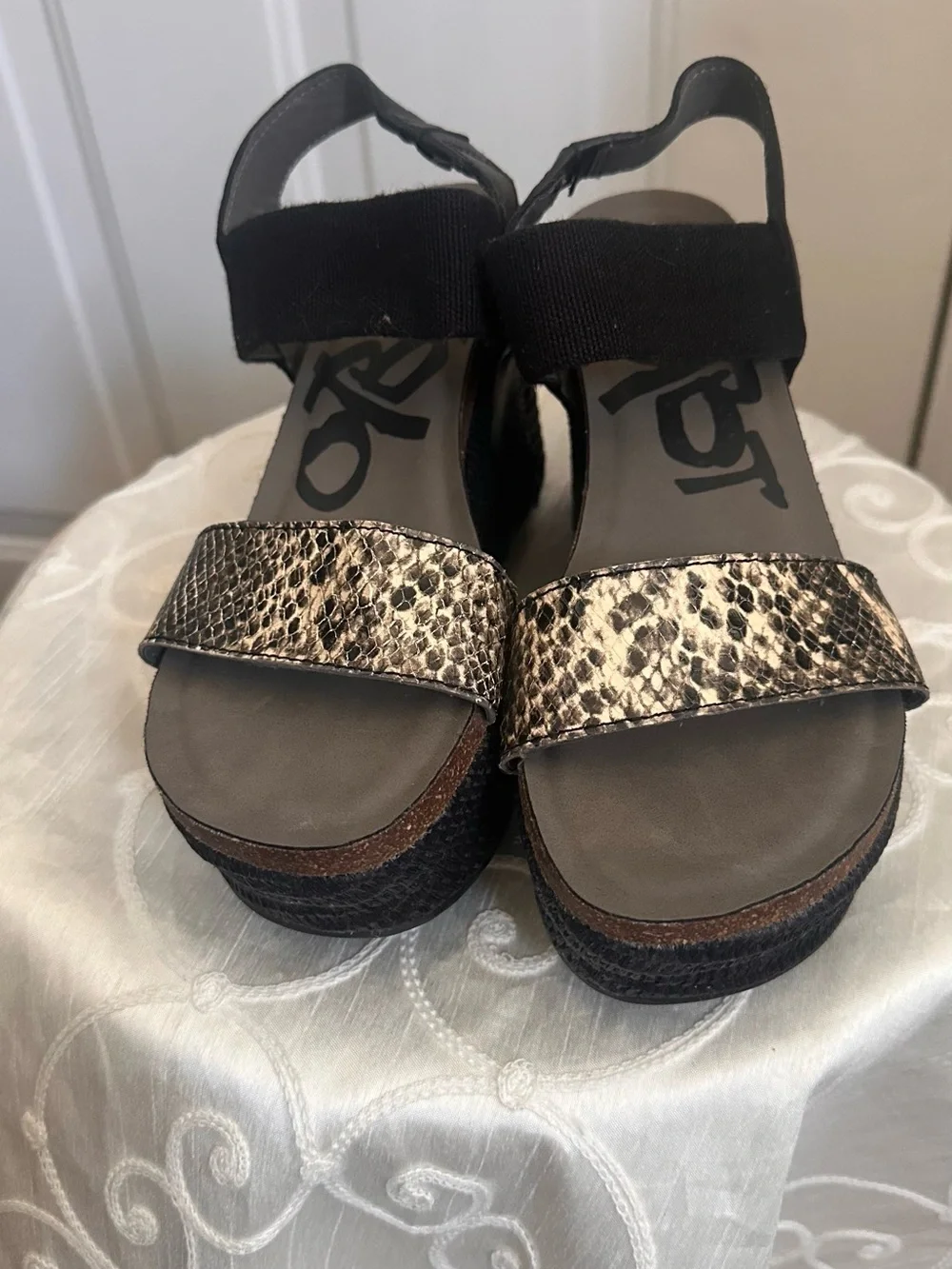 OTBT Black Elastic Wedge Sandals with Metallic Snake-Print Strap
